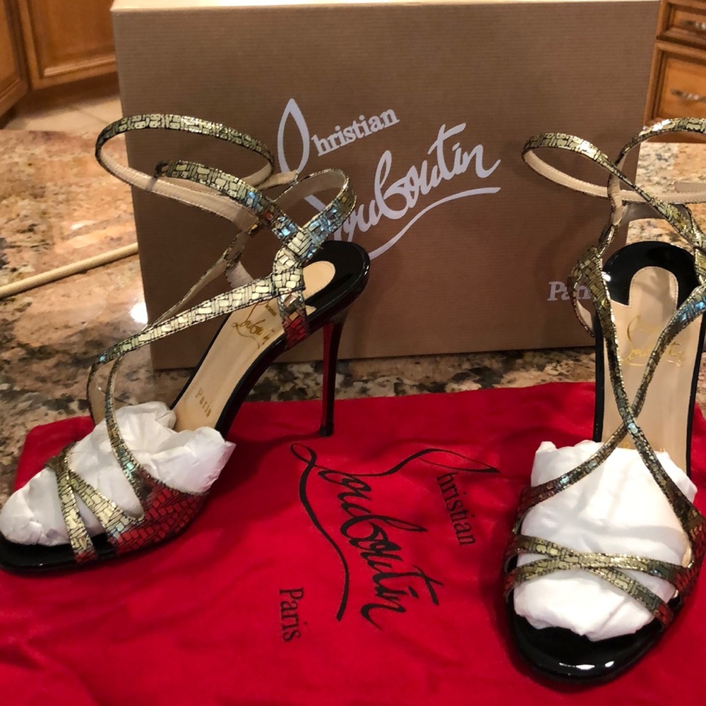 Louboutin strapping pumps